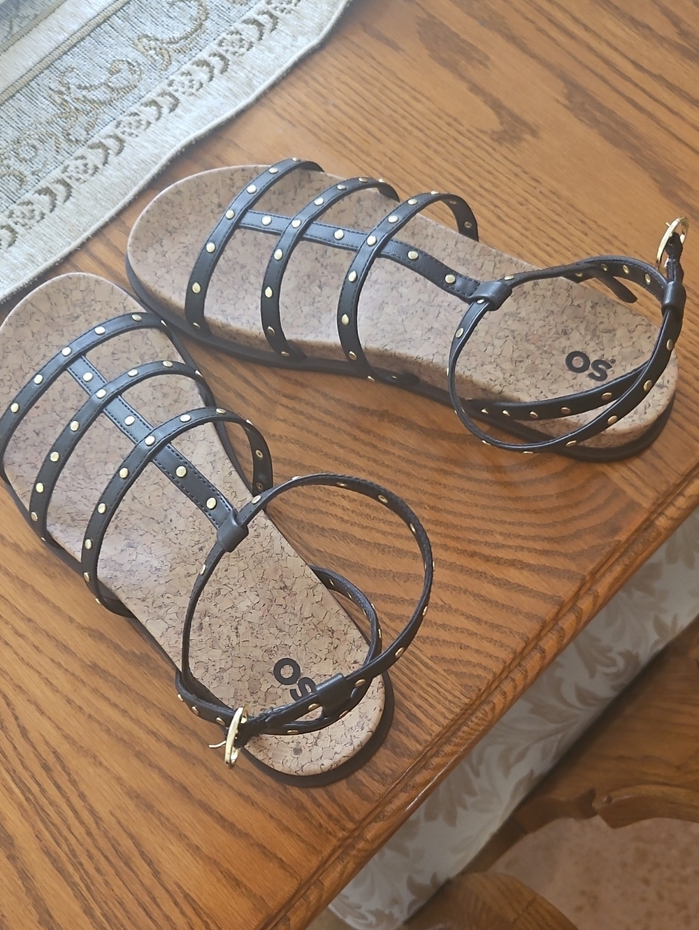 NEW SO Black Strappy Studded Sandals with Gold Buckle. Sz 9